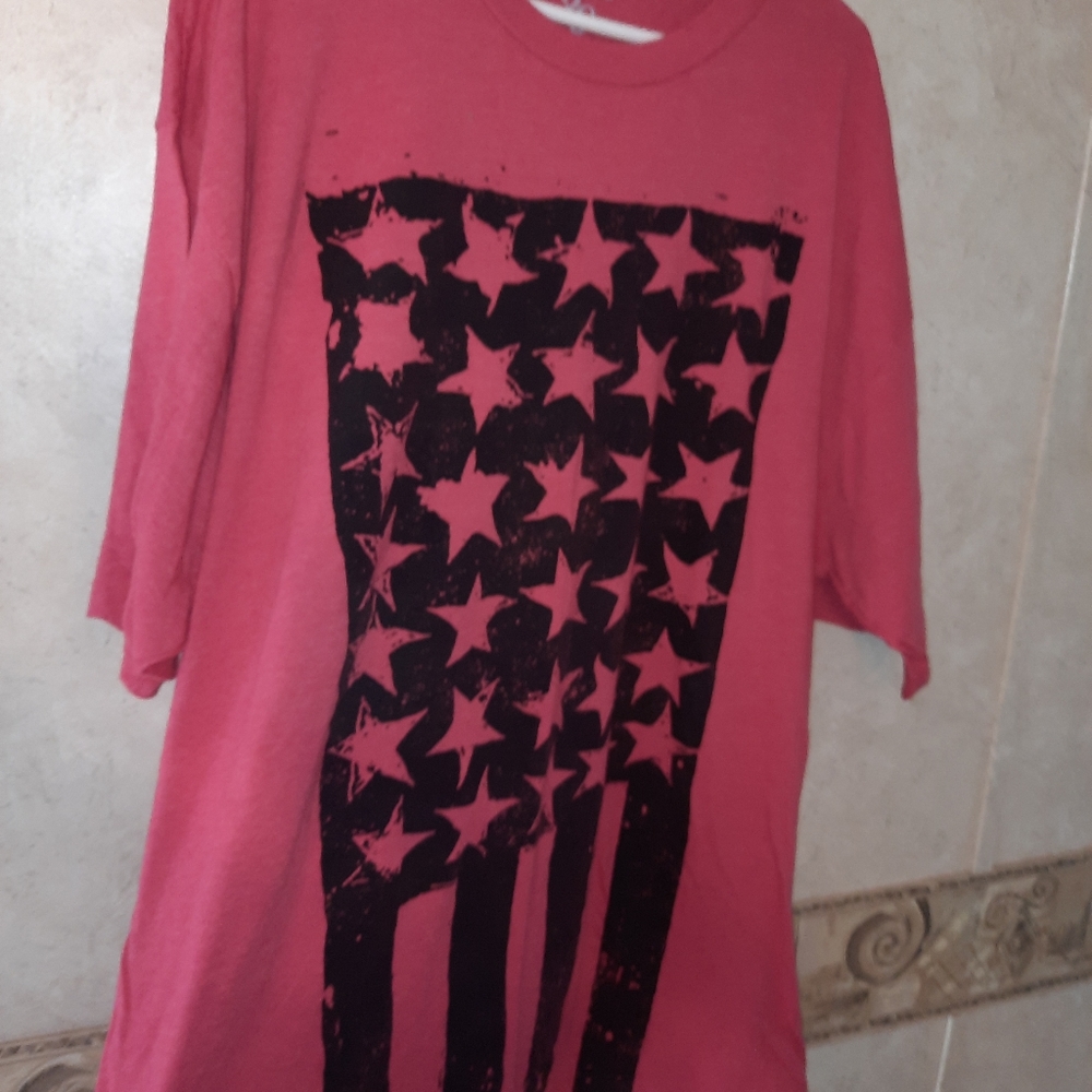 NWOT! Men's Flag Tee. 3XLT